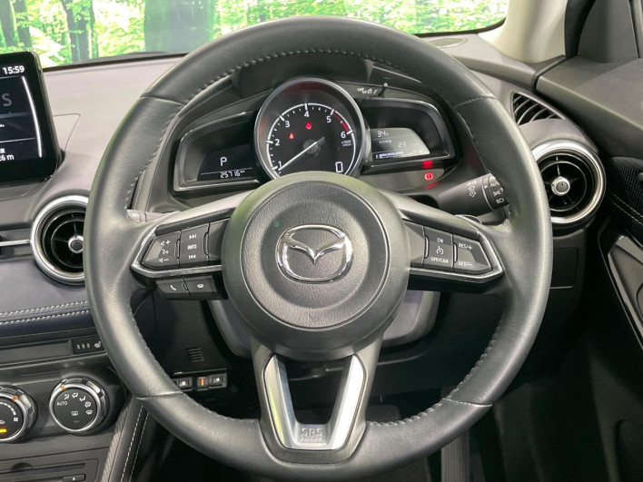 2023 Mazda Mazda2 3da-dj5fs (UW-6a150e7e8d252)[14]