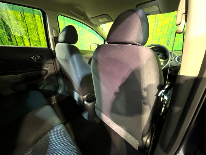 2012 Nissan Note DBA-E12 (UW-6a150e81ed997)[26]