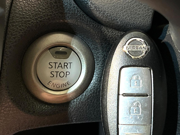 2012 Nissan Note DBA-E12 (UW-6a150e81ed997)[11]