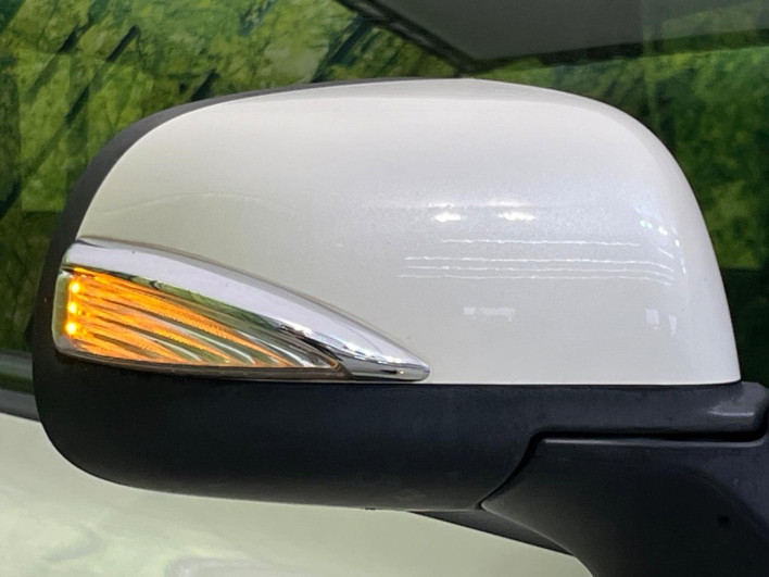 2014 Nissan Note DBA-E12 (UW-6a150e82b7044)[17]