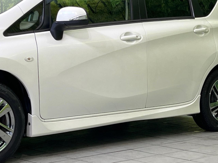 2014 Nissan Note DBA-E12 (UW-6a150e82b7044)[12]