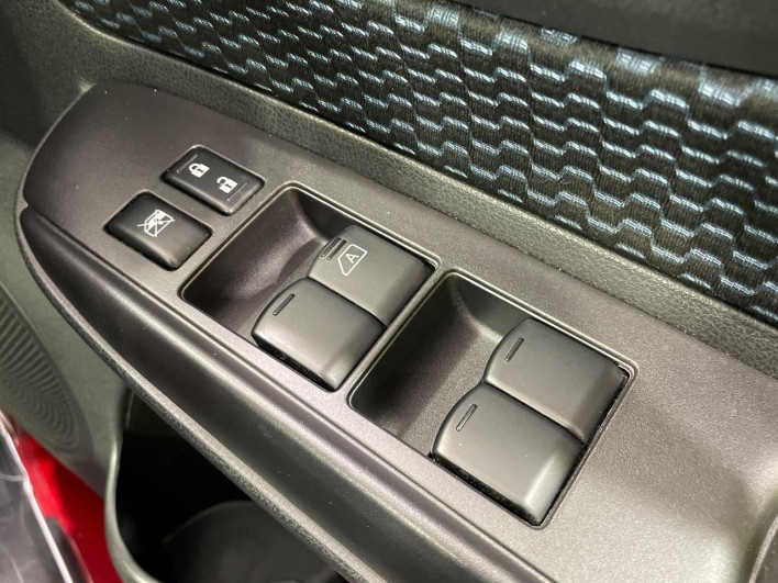 2016 Nissan Note DBA-E12 (UW-6a150e83ea7c8)[23]