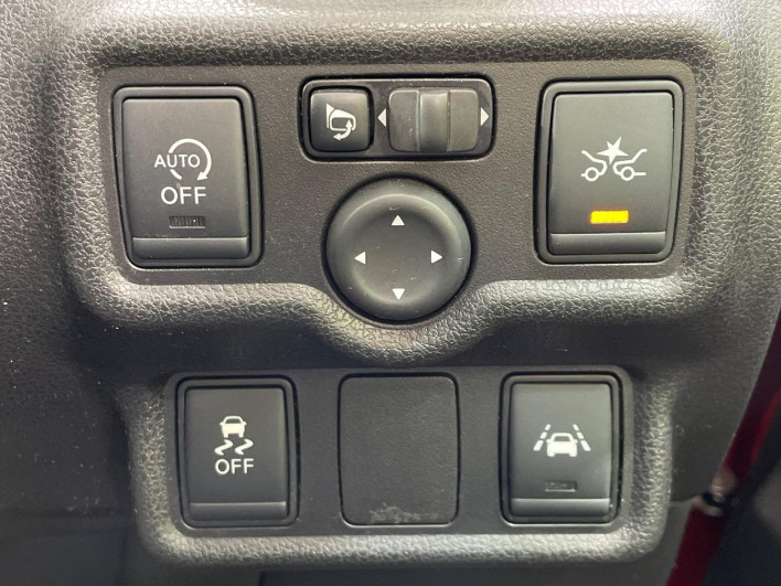 2016 Nissan Note DBA-E12 (UW-6a150e83ea7c8)[16]