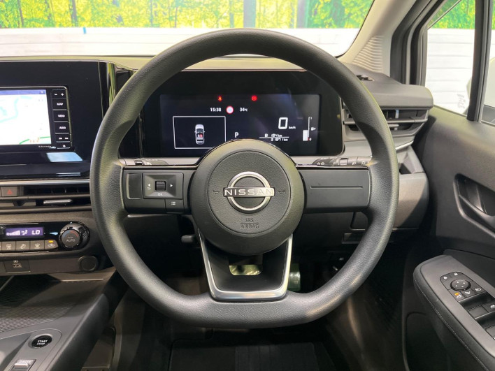 2021 Nissan Note 6AA-E13 (UW-6a150e861cd97)[21]