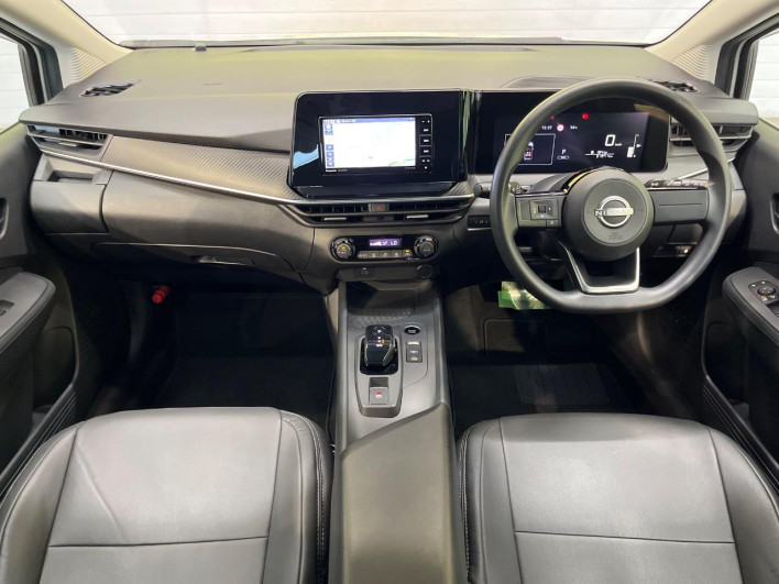 2021 Nissan Note 6AA-E13 (UW-6a150e861cd97)[20]