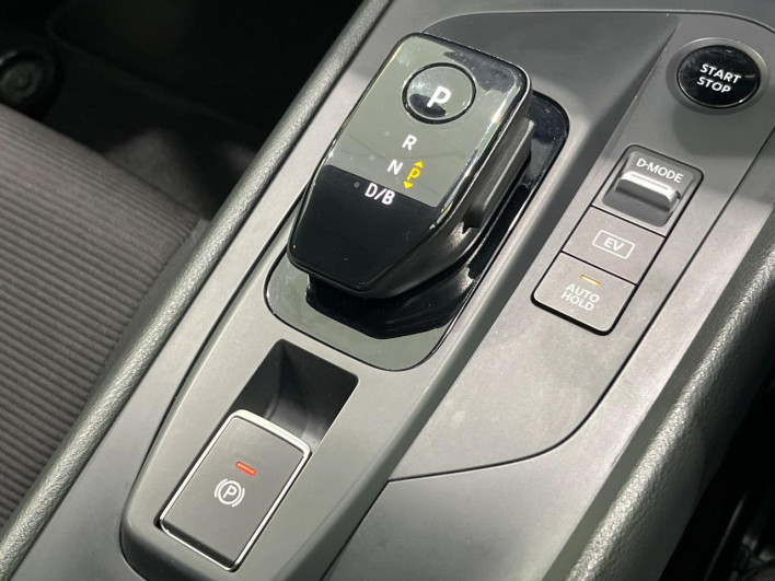 2022 Nissan Note 6AA-E13 (UW-6a150e86e1e28)[13]