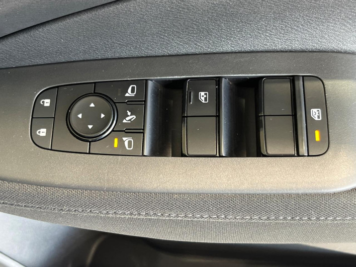 2022 Nissan Note 6AA-E13 (UW-6a150e86e1e28)[24]