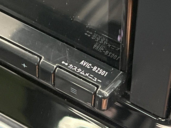 2022 Nissan Note 6AA-E13 (UW-6a150e86e1e28)[8]