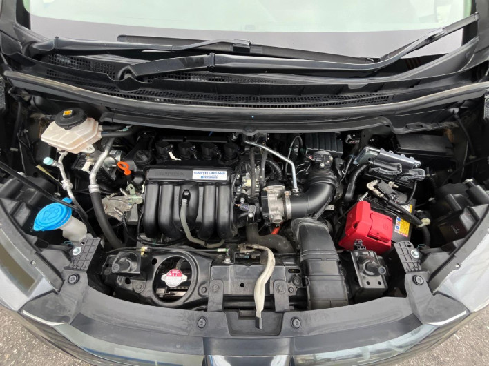 2019 Honda Freed hybrid DAA-GB7 (UW-6a150e90cc83a)[4]