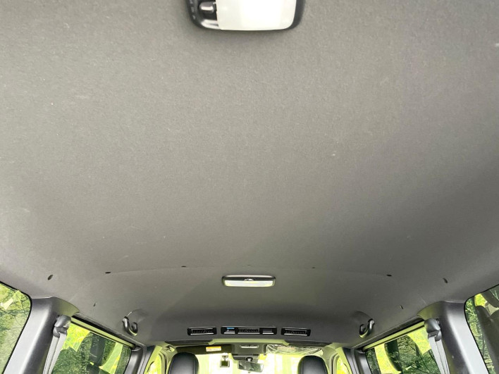 2024 Toyota Hiace Van 3DF-GDH201V (UW-6a150e93e1296)[28]