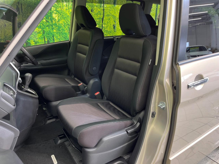 2016 Nissan Serena DAA-GFC27 (UW-6a150e97ad59c)[29]
