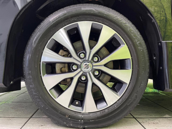 2017 Nissan Serena DAA-GFC27 (UW-6a150e98eff6a)[12]