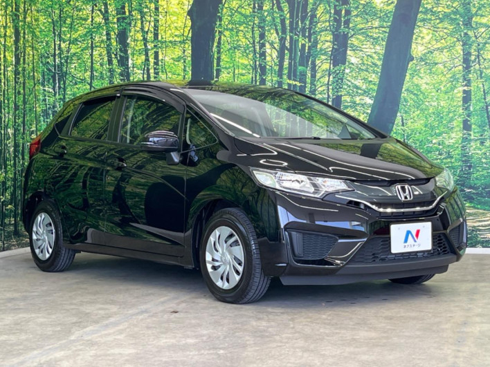 2013 Honda Fit DBA-GK3 (UW-6a150ea3ed2e7)[28]
