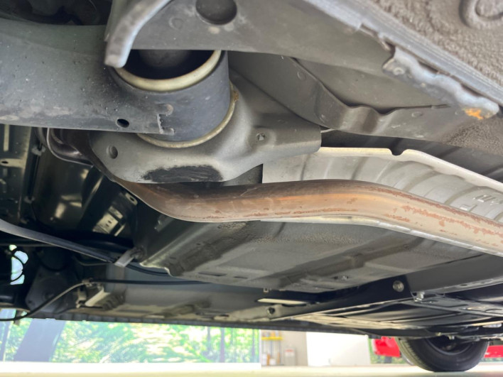 2013 Honda Fit DBA-GK3 (UW-6a150ea3ed2e7)[18]
