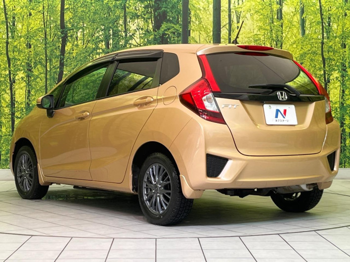 2013 Honda Fit DBA-GK4 (UW-6a150ea44d45b)[10]