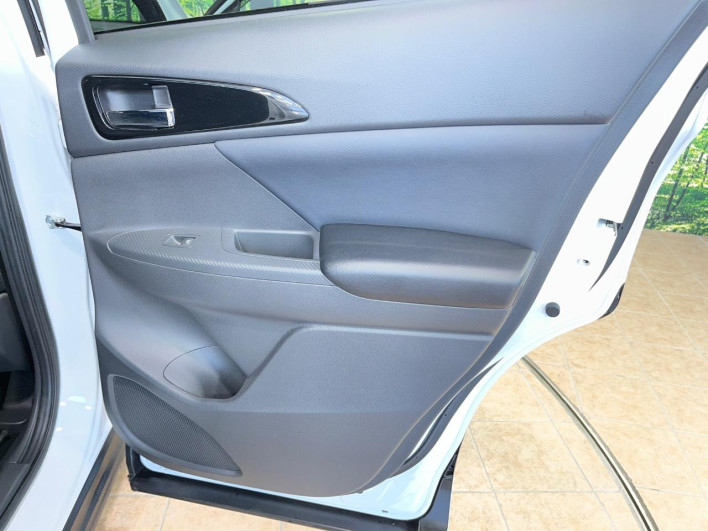2023 Mitsubishi Eclipse Cross PHEV 5LA-GL3W (UW-6a150ea4ac2ec)[15]