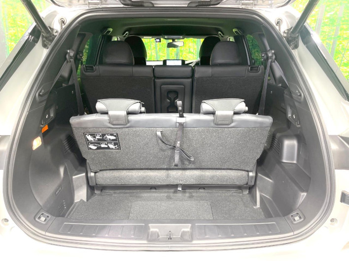 2022 Mitsubishi OUTLANDER PHEV 5LA-GN0W (UW-6a150ea4ce5d0)[28]