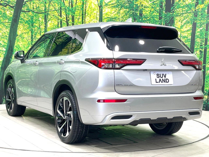 2022 Mitsubishi OUTLANDER PHEV 5LA-GN0W (UW-6a150ea4ce5d0)[11]