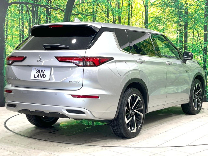 2022 Mitsubishi OUTLANDER PHEV 5LA-GN0W (UW-6a150ea4ce5d0)[5]