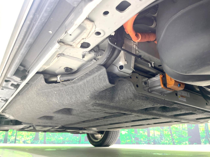 2022 Mitsubishi OUTLANDER PHEV 5LA-GN0W (UW-6a150ea4ce5d0)[27]