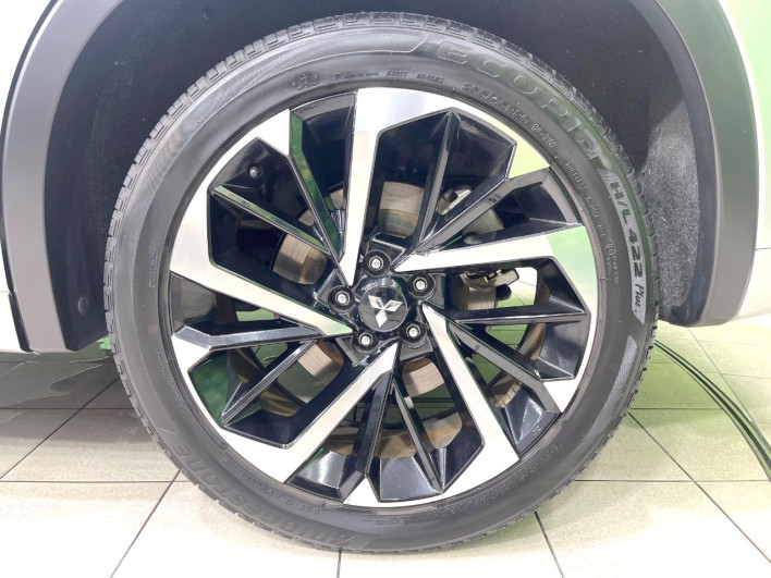 2022 Mitsubishi OUTLANDER PHEV 5LA-GN0W (UW-6a150ea4ce5d0)[13]