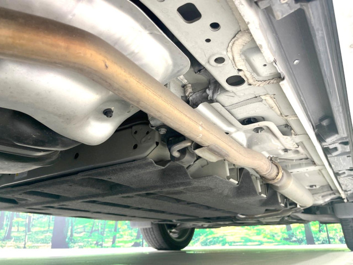 2022 Mitsubishi OUTLANDER PHEV 5LA-GN0W (UW-6a150ea63f567)[26]