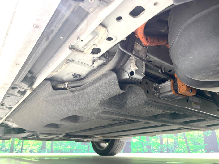 2022 Mitsubishi OUTLANDER PHEV 5LA-GN0W (UW-6a150ea63f567)[27]
