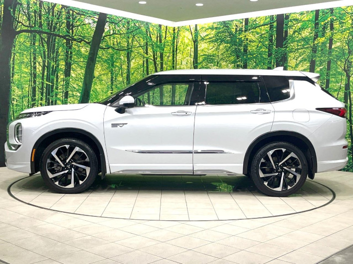 2022 Mitsubishi OUTLANDER PHEV 5LA-GN0W (UW-6a150ea63f567)[6]