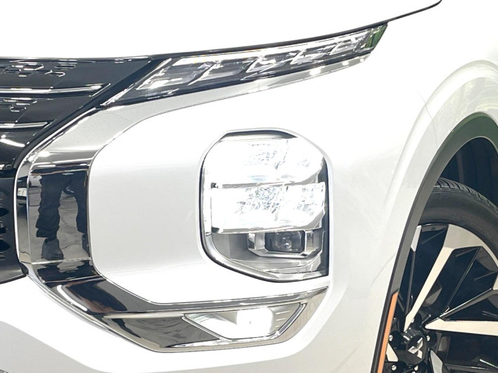2022 Mitsubishi OUTLANDER PHEV 5LA-GN0W (UW-6a150ea63f567)[16]