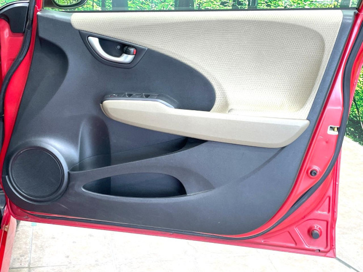 2012 Honda Fit Shuttle Hybrid DAA-GP2 (UW-6a150ea899b0e)[7]