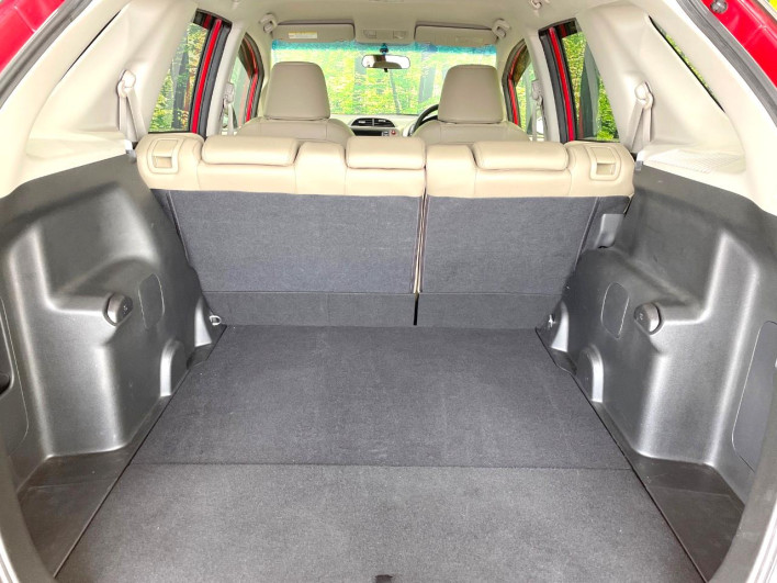 2012 Honda Fit Shuttle Hybrid DAA-GP2 (UW-6a150ea899b0e)[20]