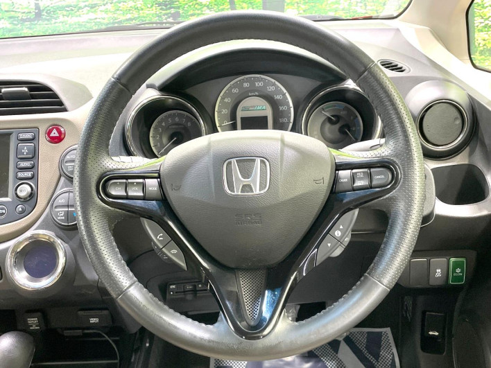 2012 Honda Fit Shuttle Hybrid DAA-GP2 (UW-6a150ea899b0e)[5]