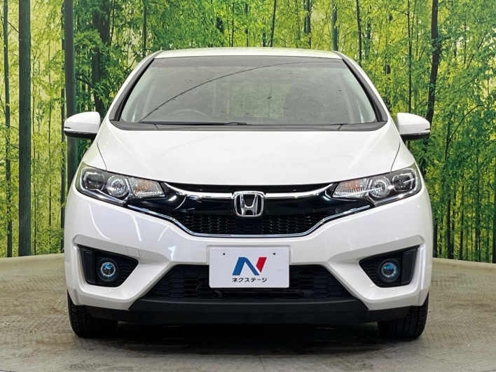 2016 Honda Fit Hybrid DAA-GP5 (UW-6a150ea9ab402)[4]