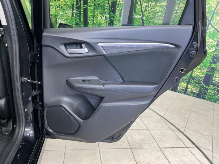 2015 Honda SHUTTLE DAA-GP7 (UW-6a150eac1e9b9)[14]