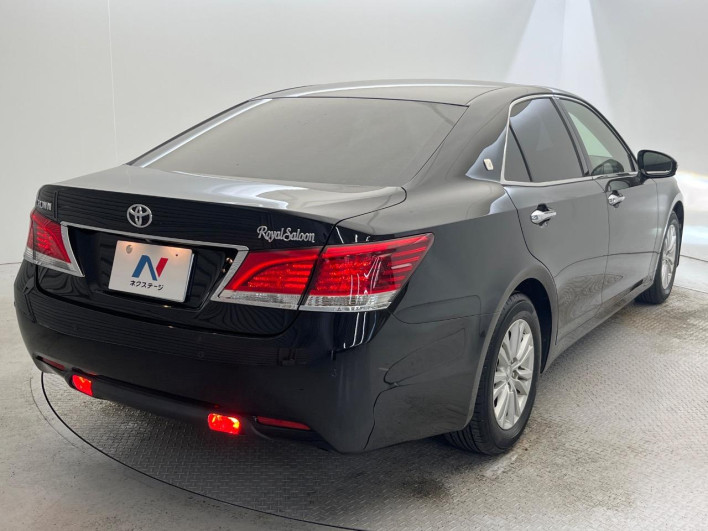 2014 Toyota Crown DBA-GRS210 (UW-6a150eaedf3ba)[15]