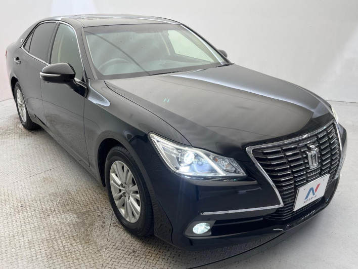 2014 Toyota Crown DBA-GRS210 (UW-6a150eaedf3ba)[11]