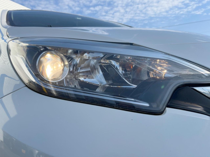 2017 Nissan Note DAA-HE12 (UW-6a150ec17fde9)[10]