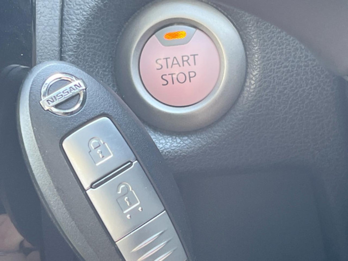 2017 Nissan Note DAA-HE12 (UW-6a150ec17fde9)[22]