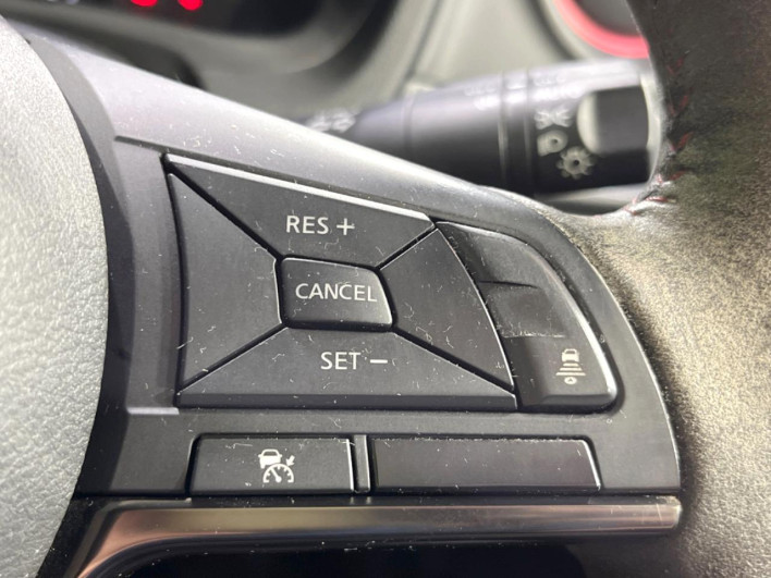 2018 Nissan Note DAA-HE12 (UW-6a150ec2232ed)[17]