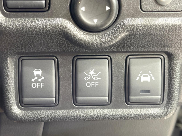 2018 Nissan Note DAA-HE12 (UW-6a150ec2232ed)[11]