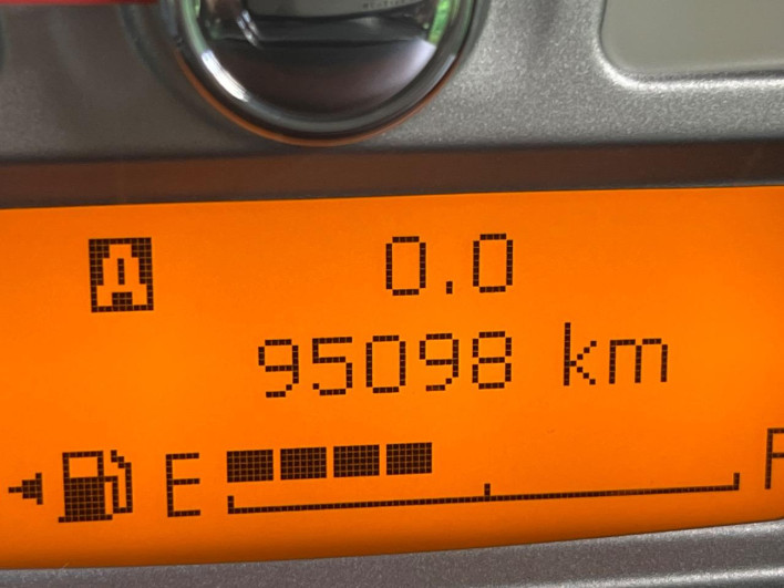 2011 Suzuki ALTO Lapin DBA-HE22S (UW-6a150ec363f86)[2]
