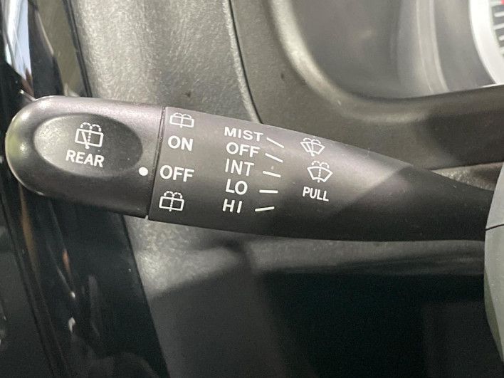 2012 Suzuki Jimny ABA-JB23W (UW-6a150ed270441)[13]