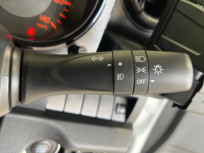 2018 Suzuki Jimny 3BA-JB64W (UW-6a150ed3b3910)[15]