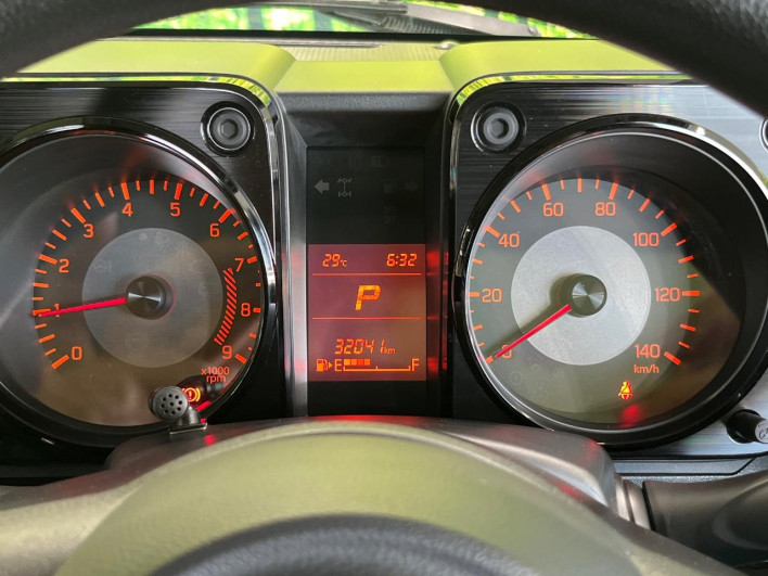 2018 Suzuki Jimny 3BA-JB64W (UW-6a150ed3b3910)[16]
