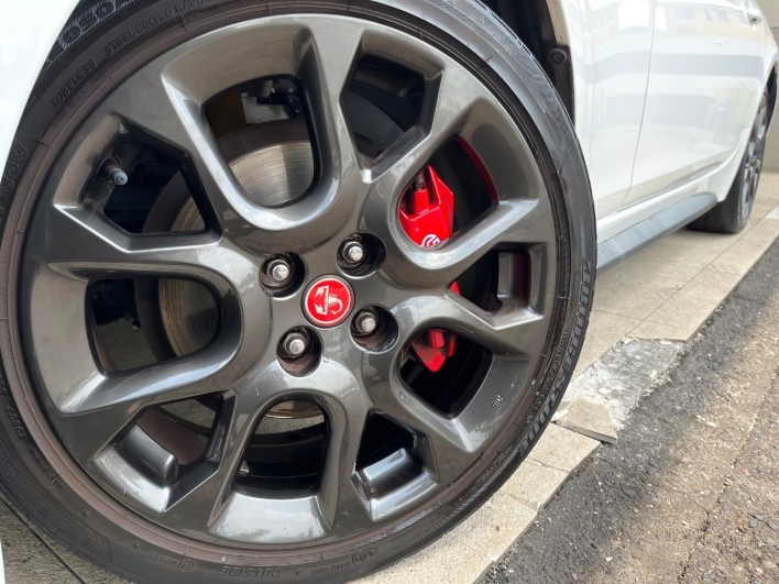 2017 Abartha Abarth 124 Spider CBA-NF2EK (UW-6a150edd4237b)[22]