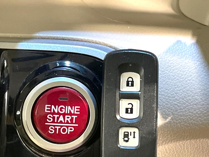 2012 Honda N-BOX DBA-JF1 (UW-6a150edd9f7fa)[12]