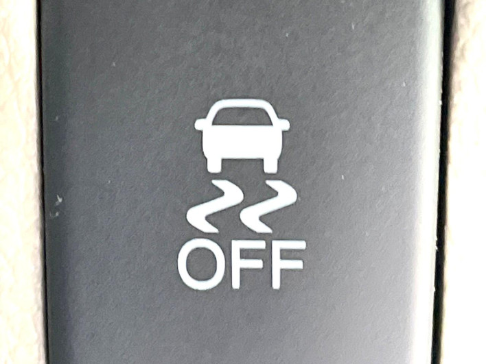 2012 Honda N-BOX DBA-JF1 (UW-6a150edd9f7fa)[9]