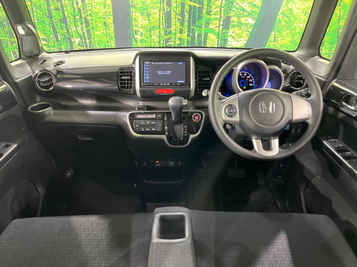 2016 Honda N-BOX CUSTOM DBA-JF1 (UW-6a150ee1493fb)[28]