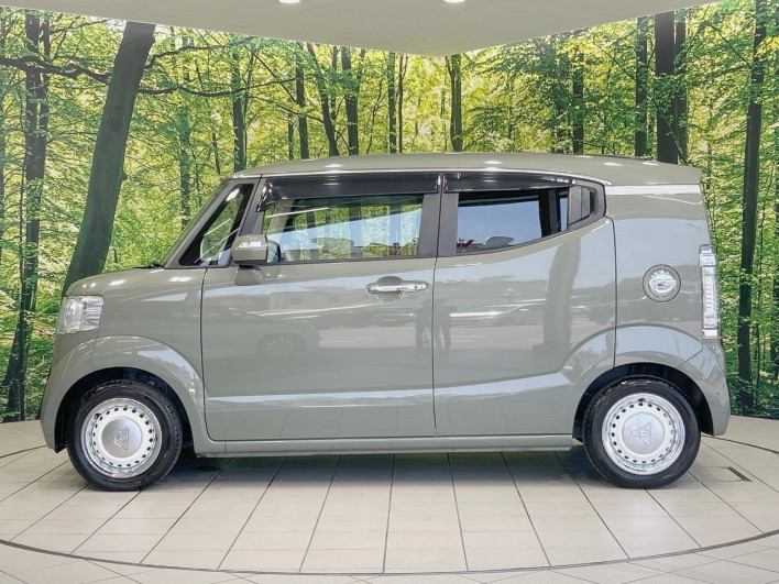 2020 Honda N-BOX Slash DBA-JF1 (UW-6a150ee4e77e7)[9]