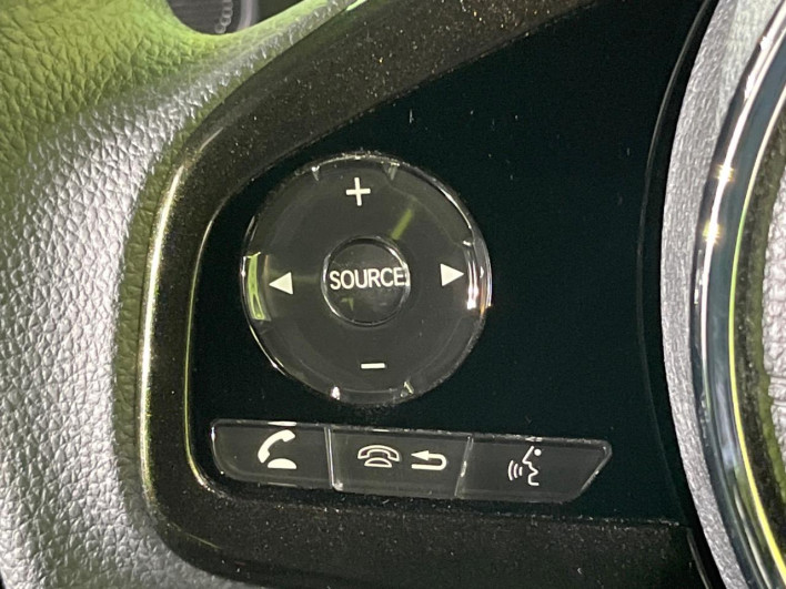 2018 Honda N-BOX CUSTOM DBA-JF3 (UW-6a150ee66da8b)[29]